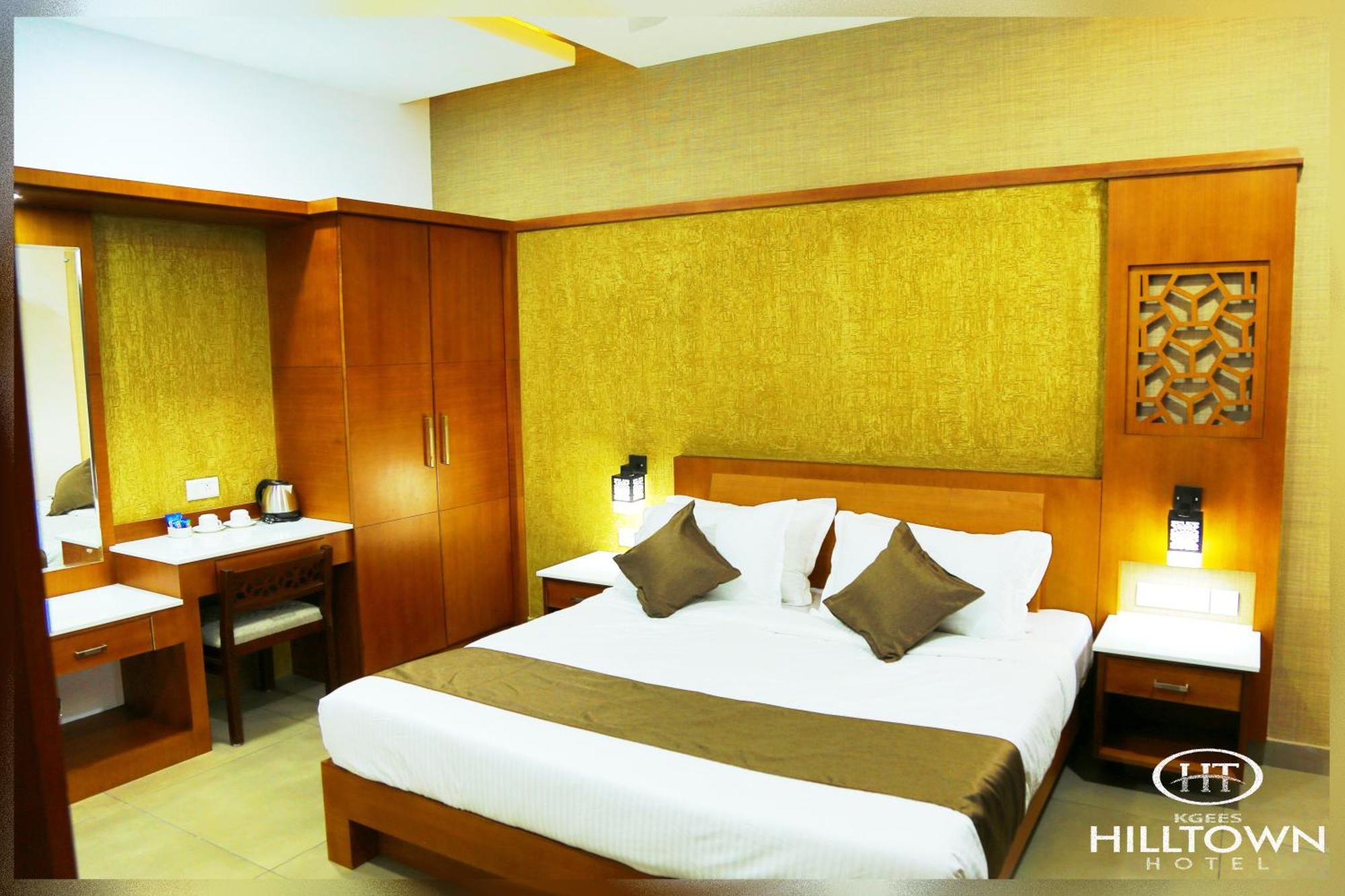 Kgees - Hill Town Hotel Kattappana Dış mekan fotoğraf